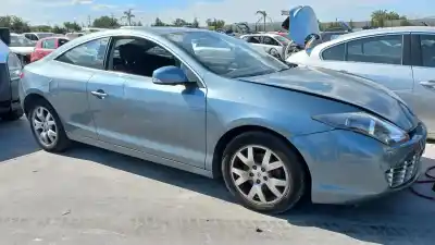 Veículo de Sucata renault laguna coupe base do ano 2009 alimentado m9r n7