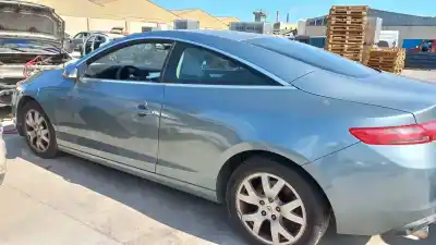 Veículo de Sucata renault laguna coupe base do ano 2009 alimentado m9r n7