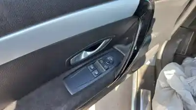 Veículo de Sucata renault laguna coupe base do ano 2009 alimentado m9r n7