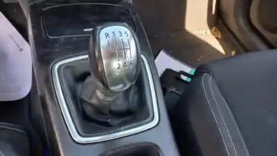 Veículo de Sucata renault laguna coupe base do ano 2009 alimentado m9r n7