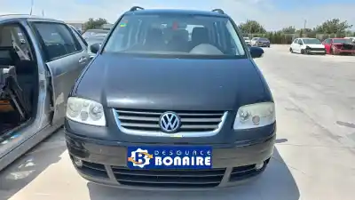 Vehículo de desguace VOLKSWAGEN TOURAN (1T1) Advance del año 2005 con motor BKD