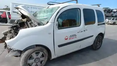 Veículo de Sucata renault kangoo expression do ano 2018 alimentado k9k e6