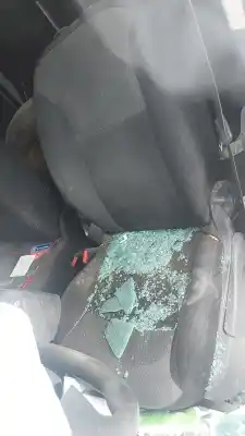 Veículo de Sucata renault kangoo expression do ano 2018 alimentado k9k e6