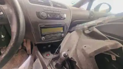 Veicolo di demolizione seat leon (1p1) reference dell'anno 2011 alimentato cax