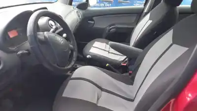 Veículo de Sucata citroen c3 pluriel 1.4 do ano 2003 alimentado kfv