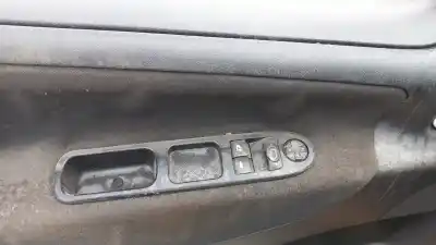 Veículo de Sucata peugeot 207 x-line do ano 2007 alimentado 8hz