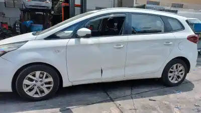 Veículo de Sucata kia carens ( ) basic do ano 2019 alimentado d4fd