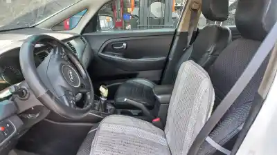 Veículo de Sucata kia carens ( ) basic do ano 2019 alimentado d4fd