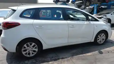 Veículo de Sucata kia carens ( ) basic do ano 2017 alimentado d4fd