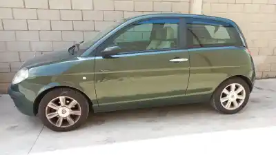 Veicolo di demolizione lancia ypsilon (101) 1.2 16v argento dell'anno 2004 alimentato 188a5000