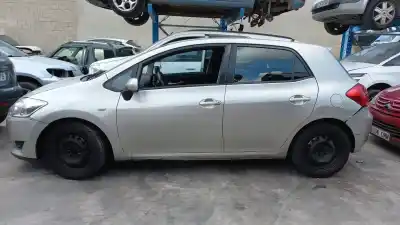 Veículo de Sucata toyota auris luna+ do ano 2008 alimentado 1nd
