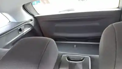 Vehicul casat peugeot 308 sw allure al anului 2019 alimentat yh01