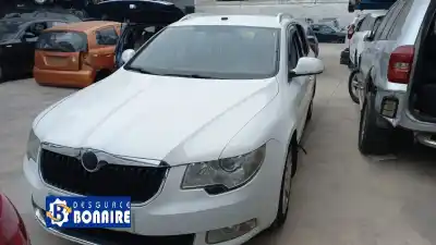 Здавання транспортного засобу skoda superb combi (3t5) ambition року 2012 потужний cff