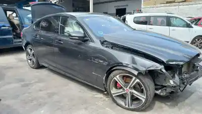 Veículo de Sucata jaguar xf r-sport awd do ano 2022 alimentado 204dtd