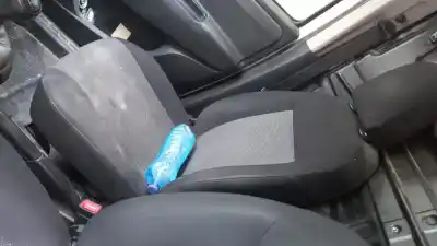 Vehicul casat fiat doblo active al anului 2012 alimentat 263a2000