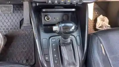 Veicolo di demolizione kia carens ( ) drive dell'anno 2018 alimentato d4fd