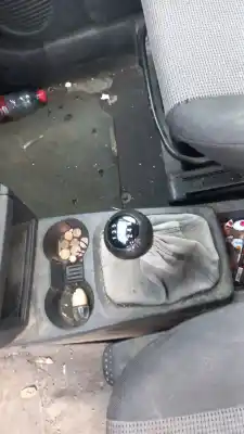 Veículo de Sucata opel meriva blue line do ano 2005 alimentado z17dth