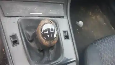 Vehicul casat bmw serie 3 compact (e46) 2.0 320td al anului 2003 alimentat 20-4d-4