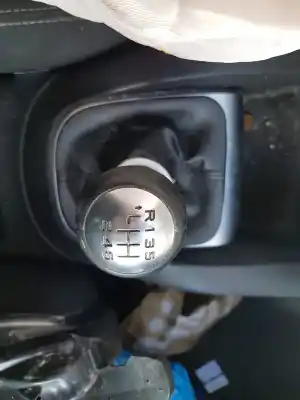 Veículo de Sucata citroen c4 lim. exclusive do ano 2012 alimentado 9h05