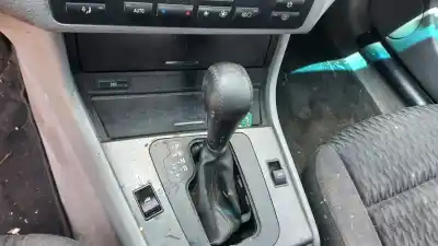 Veículo de Sucata bmw serie 3 berlina (e46) 320d do ano 2002 alimentado 20-4d-4