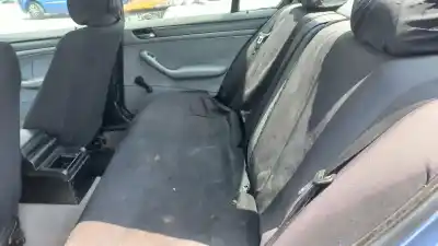 Veículo de Sucata bmw serie 3 berlina (e46) 320d do ano 2002 alimentado 20-4d-4