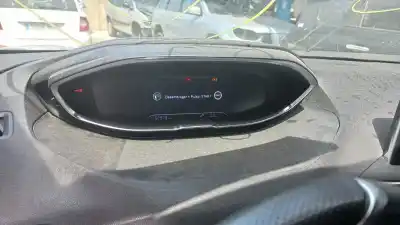 Vehicul casat peugeot 3008 style al anului 2020 alimentat hn05