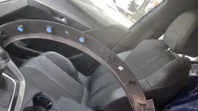 Vehicul casat peugeot 3008 style al anului 2020 alimentat hn05