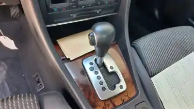 Véhicule à la ferraille audi a4 berlina (8e) 2.0 tdi de l'année 2005 alimenté blb