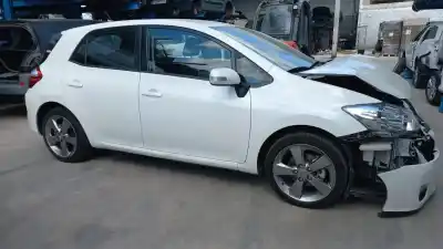 Утилизация автомобиля toyota auris hybrid active года 2013 питание 2zr