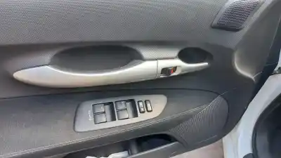 Утилизация автомобиля toyota auris hybrid active года 2013 питание 2zr