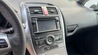 Утилизация автомобиля toyota auris hybrid active года 2013 питание 2zr