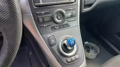 Утилизация автомобиля toyota auris hybrid active года 2013 питание 2zr