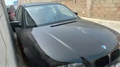 Veículo de Sucata bmw serie 3 berlina (e46) 316i do ano 2001 alimentado 19-4e-1