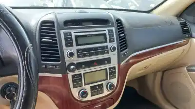 Scrapping Vehicle hyundai santa fe (bm) 2.2 crdi cat of the year 2006 powered d4eb