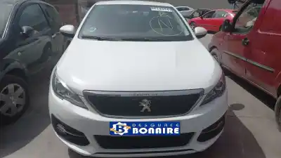 Veículo de Sucata PEUGEOT 308 BUSINESS LINE 130 do ano 2018 alimentado YH01