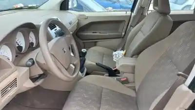 Véhicule à la ferraille dodge caliber s de l'année 2007 alimenté bsy + serial