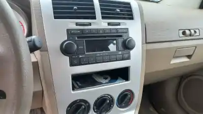 Véhicule à la ferraille dodge caliber s de l'année 2007 alimenté bsy + serial