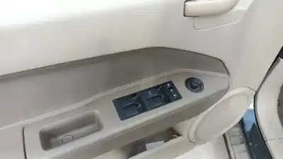 Véhicule à la ferraille dodge caliber s de l'année 2007 alimenté bsy + serial