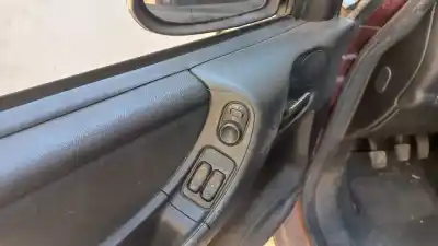 Veicolo di demolizione opel zafira a blue line dell'anno 2004 alimentato y22dtr