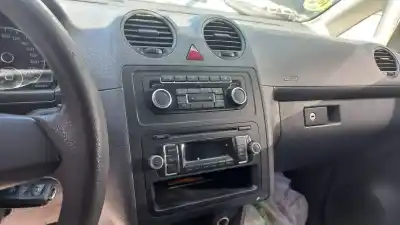 Здавання транспортного засобу volkswagen caddy ka/kb (2c) kombi року 2013 потужний cay