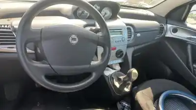 Veículo de Sucata lancia ypsilon (101) 1.3 jtd 16v do ano 2006 alimentado 199a3000