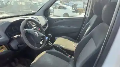 Veículo de Sucata fiat doblo my doblo do ano 2014 alimentado 198a3000