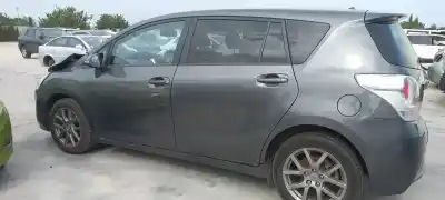 Veículo de Sucata toyota verso active do ano 2013 alimentado 1zr