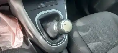 Veículo de Sucata toyota verso active do ano 2013 alimentado 1zr