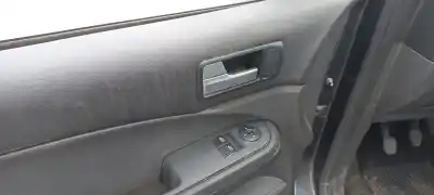 Здавання транспортного засобу ford focus c-max (cap) ambiente (d) року 2006 потужний kkda