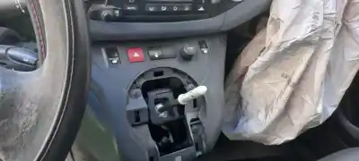 Vehicul casat citroen berlingo xtr 1.6 hdi 92 al anului 2008 alimentat 9hx