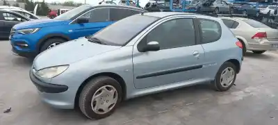 Veículo de Sucata peugeot 206 berlina x-line do ano 2003 alimentado kfw