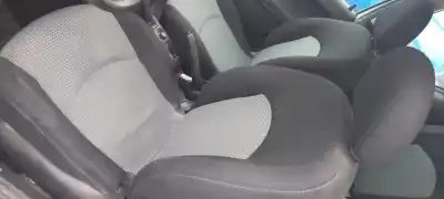 Veículo de Sucata peugeot 206 berlina x-line do ano 2003 alimentado kfw