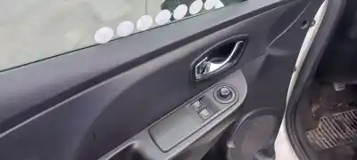 Veículo de Sucata renault clio iv authentique do ano 2014 alimentado k9k c6