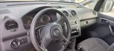 Здавання транспортного засобу volkswagen caddy ka/kb (2c) kasten року 2015 потужний cay